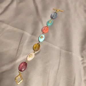 Beaded gold tone bracelet